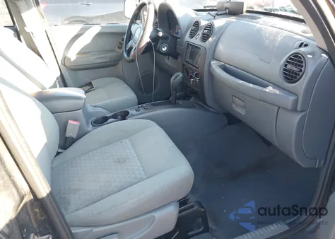 2005 Jeep Liberty Sport z USA, uszkodzony, nr VIN 1J4GL48K75W653068